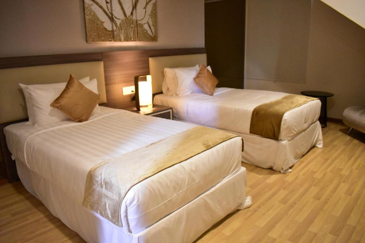 Metrasquare Hotel