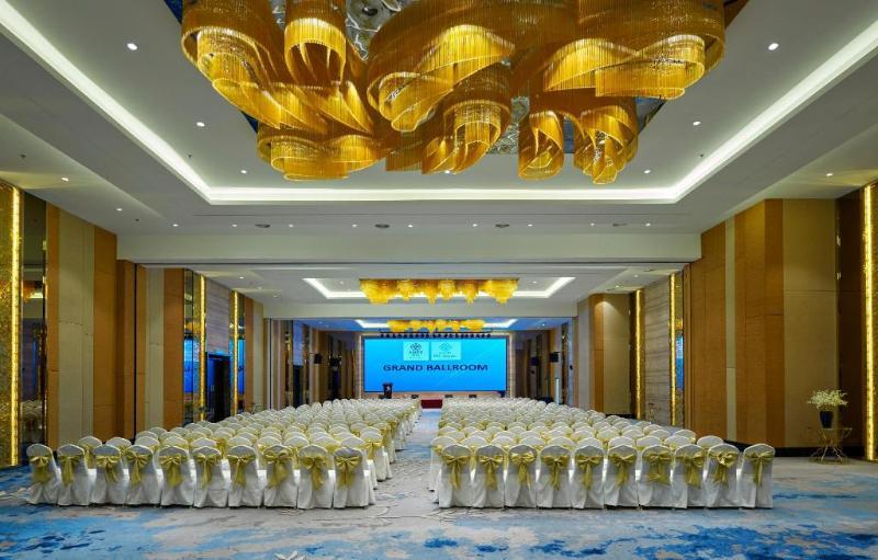Metrasquare Hotel